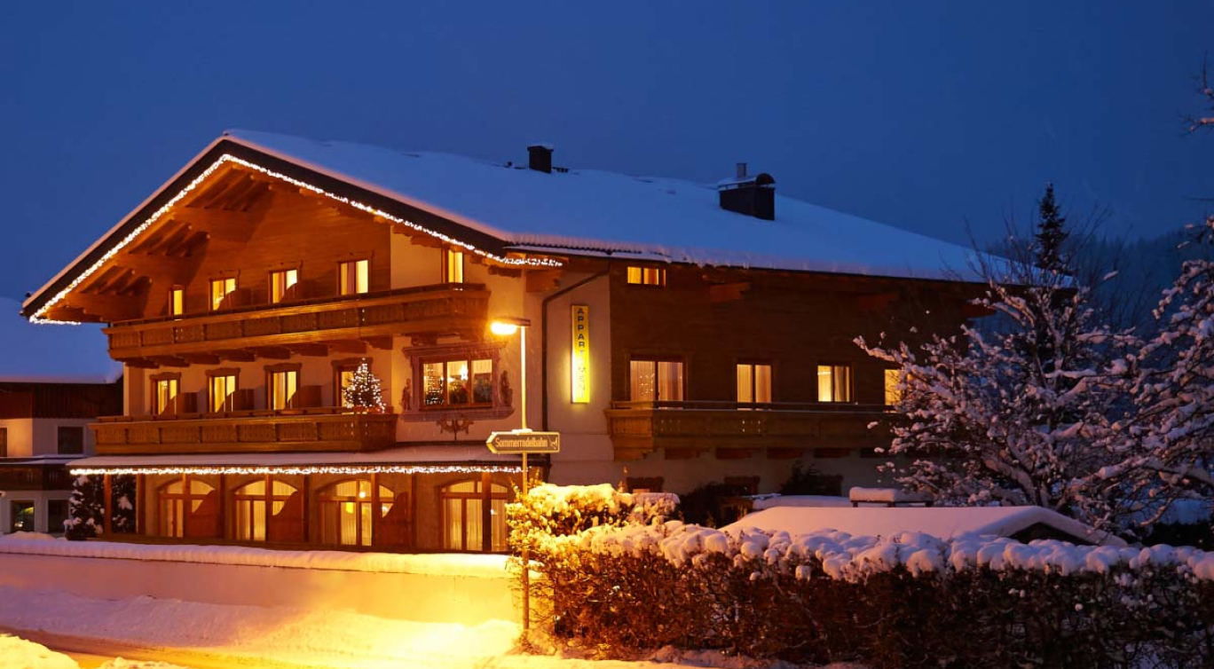 Abendaufnahme Haus Kastner